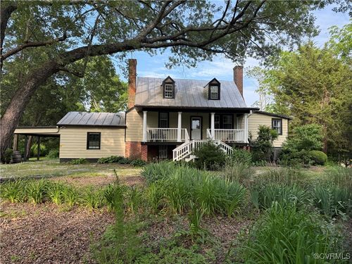 122 Poor House Ln, Stevensville, VA, 23161-4048 | Card Image