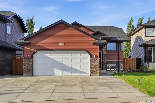 615 Pringle Bend, Saskatoon, SK, S7T0S7 | Card Image