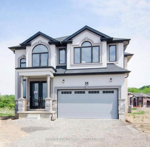 179 Walker Rd, Fonthill, ON, L3E0G7 | Card Image