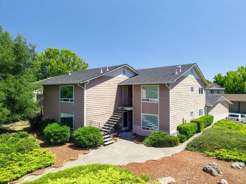 6530 Country Club Drive, Rohnert Park, CA, 94928 | Card Image