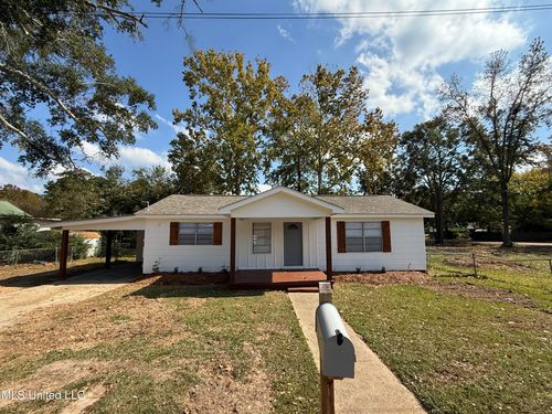 219 Se 7th Avenue, Magee, MS, 39111 | Card Image