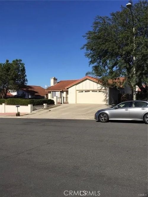 4758 Elm Tree Dr, Oceanside, CA, 92056-3520 | Card Image