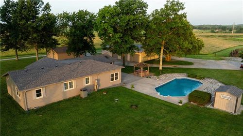 38210 Osawatomie Rd, Osawatomie, KS, 66064-4134 | Card Image