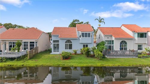 3835 Lombardy St, Hollywood, FL, 33021-3032 | Card Image