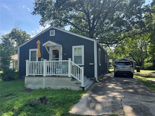 1007 A & B S Lexington Street, Harrisonville, MO, 64701 | Card Image