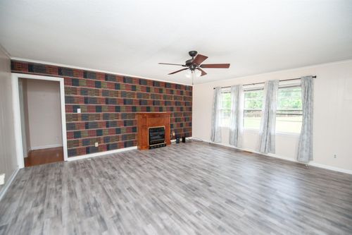 128 Granger Road, spartanburg, SC, 29306 | Card Image