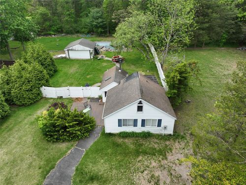 46 S Coleman Rd, Centereach, NY, 11720-4437 | Card Image