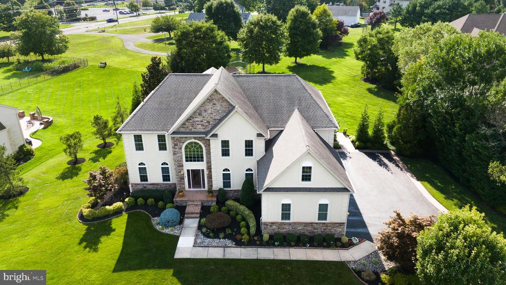Foxtail Ct, Mount Laurel, NJ 08054