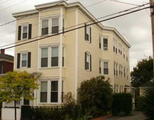 3-105 North Street, Portland, ME, 04101 | Card Image