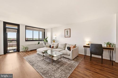 1601-801 N Pitt St, ALEXANDRIA, VA, 22314-1795 | Card Image