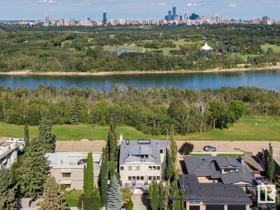 9020 Valleyview Dr Nw, House other with 5 bedrooms, 6 bathrooms and 8 parking in Edmonton AB | Image 1