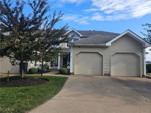 apt-b-1206 Brookline Pl, Willoughby, OH, 44094-7085 | Card Image