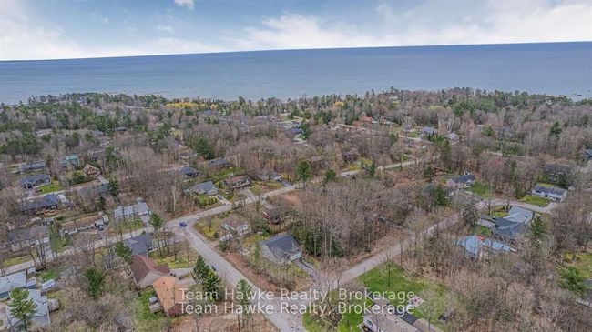 22 Laurier Blvd, House other with 3 bedrooms, 2 bathrooms and 4 parking in Tiny ON | Image 47