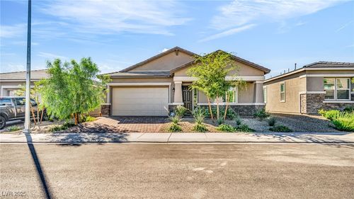 3949 W Haleh Ave, Las Vegas, NV, 89141-9173 | Card Image