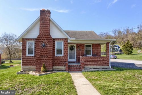 525 Harvard St, LEWISTOWN, PA, 17044-1680 | Card Image