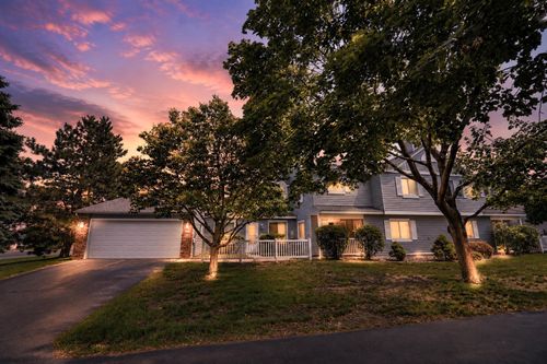 7732 157th St W, Apple Valley, MN, 55124-5150 | Card Image