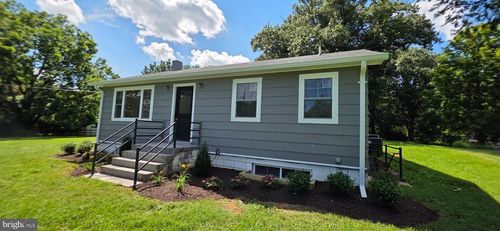 6866 Lord Fairfax Hwy, BERRYVILLE, VA, 22611-3648 | Card Image