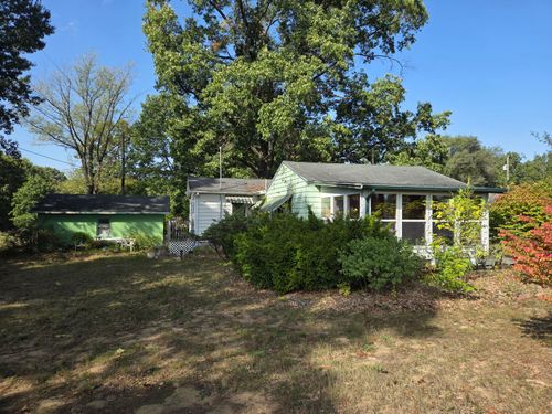 81480 42nd St, Decatur, MI, 49045-8143 | Card Image