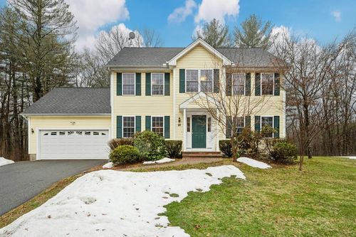 28 Springfield Dr, Littleton, MA, 01460-1607 | Card Image