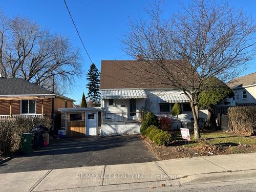 main-4 Jeanette St, Scarborough, ON, M1M3G1 | Card Image