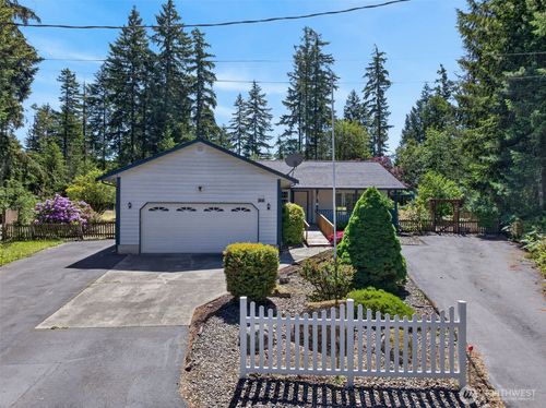 51 E Lambeth Way, Shelton, WA, 98584-9625 | Card Image