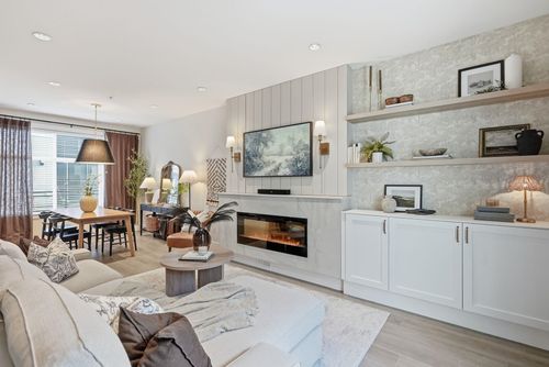 30-22128 48a Ave, Langley, BC, V3A0L6 | Card Image