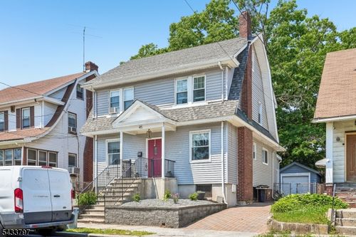 45 Bayview Ave, Newark, NJ, 07112-1243 | Card Image