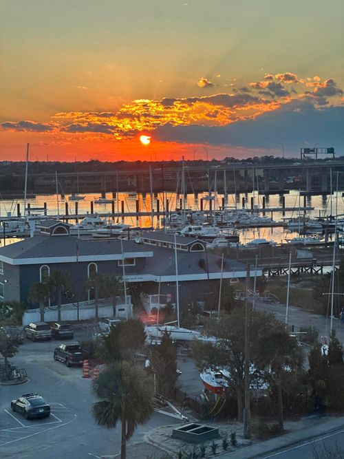 k-14 Lockwood Dr, Charleston, SC, 29401-1126 | Card Image