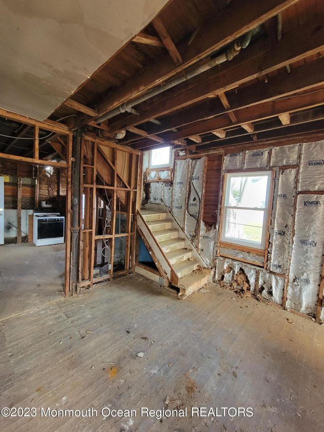 15 Sunset St, House other with 3 bedrooms, 1 bathrooms and null parking in Keansburg NJ | Image 5