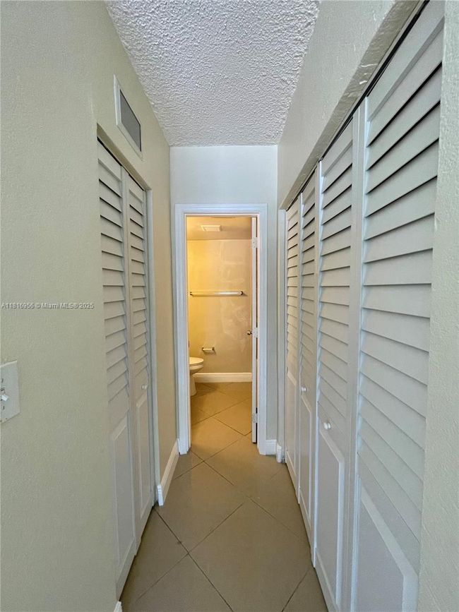 APT-3 - 251 Se 6 Th Ave, Condo with 1 bedrooms, 2 bathrooms and null parking in Pompano Beach FL | Image 21
