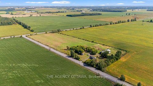 9420 Parkway Rd, Edwards, ON, K0A1V0 | Card Image