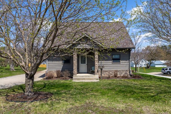 Front of house | Image 34