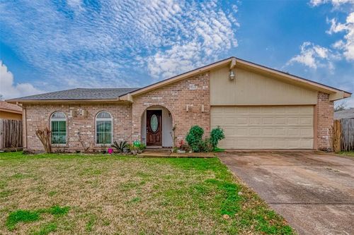 15507 Sierra Valle Drive, Houston, TX, 77083 | Card Image