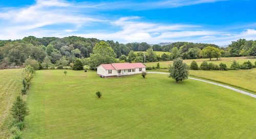 169 Lees Chapel Rd, Sweetwater, TN, 37874-6453 | Card Image