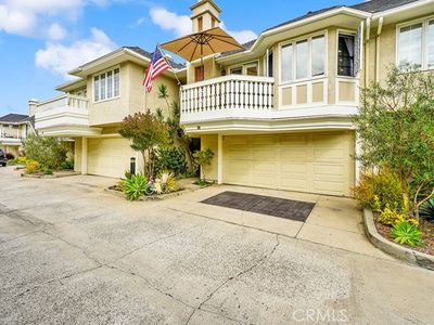 B2 - Irvine Avenue, House other with 3 bedrooms, 2 bathrooms and 2 parking in Costa Mesa CA | Image 1