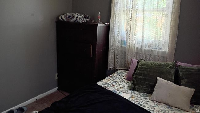 Carpeted bedroom | Image 11