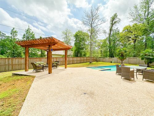 11 Orion Star Ct, The Woodlands, TX, 77382-4701 | Card Image