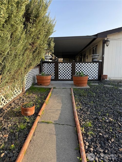 trlr-168-3324 W 19th Ave, Kennewick, WA, 99338-2298 | Card Image