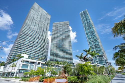 4104-650 Ne 32nd St, Miami, FL, 33137-4244 | Card Image