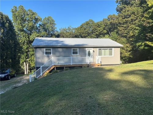 6250 Tanglewood Dr, Nashport, OH, 43830-9506 | Card Image