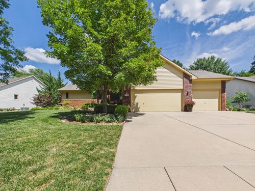314 N Bay Country St, Wichita, KS, 67235-1300 | Card Image