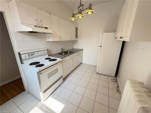 3-55 Barton St W, Hamilton, ON, L8L1A3 | Card Image