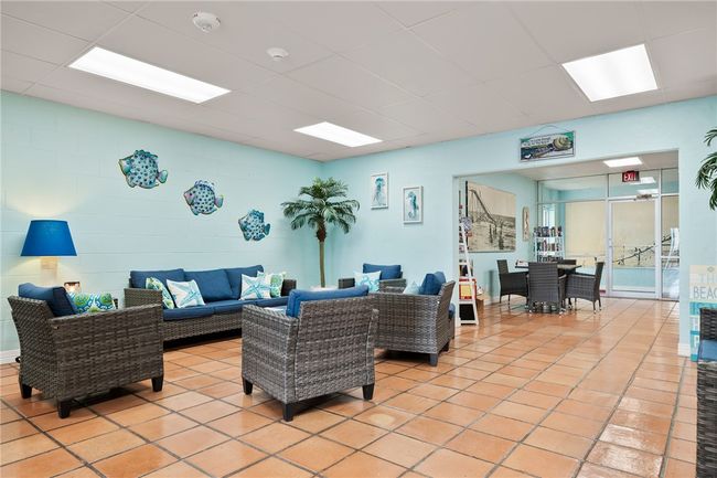 Lovely common area | Image 27