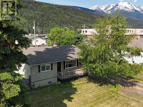3679 Broadway Avenue, Smithers, BC, V0J2N0 | Card Image