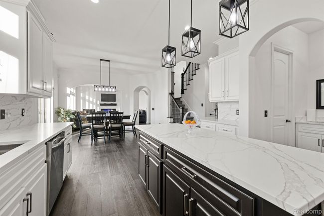54381 Pelican Ln, House other with 4 bedrooms, 4 bathrooms and null parking in Shelby Township MI | Image 16