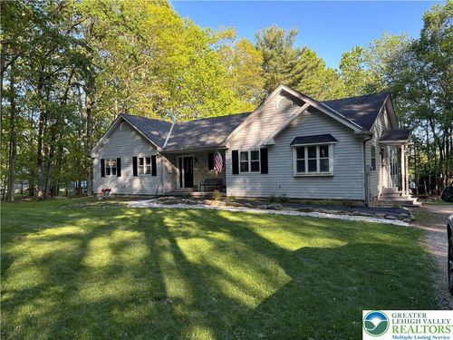 462 Plane St, Weatherly, PA, 18255-1013 | Card Image