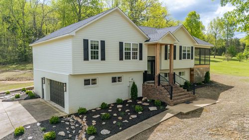 435 Bradley Ln, Bath Springs, TN, 38311-4351 | Card Image
