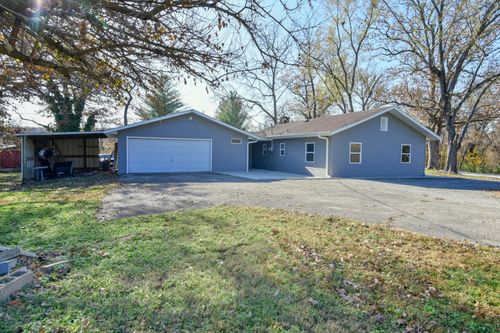 413 Molly Ln, Rockaway Beach, MO, 65740-9205 | Card Image