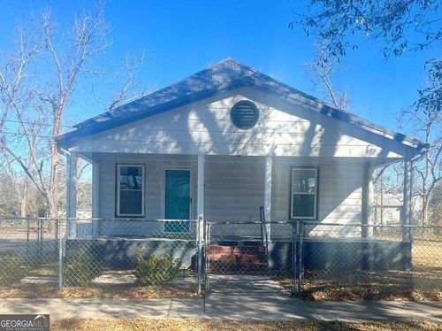 506 Washington Ave, Waycross, GA, 31503-1525 | Card Image