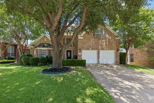 2416 Bonham Trl, Grapevine, TX, 76051-8023 | Card Image